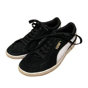 white puma shoes with black stripe